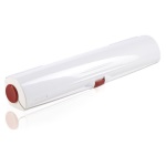 Leifheit - È il momento di mettere la parola fine alle estremità delle pellicole appiccicate e tagliate in modo impreciso: il tagliapellicole portatile Perfect Cut di Leifheit taglia le pellicole salvafreschezza in modo netto e dritto, ma anche nel punto in cui è necessario. Inoltre è l'unico tagliapellicole adatto alla nuova lunghezza dei rulli salvafreschezza di 33 cm ed offre un perfetto controllo. È sufficiente estrarre la pellicola fino a raggiungere la lunghezza desiderata, fissarla sul piatto o la ciotola e tir