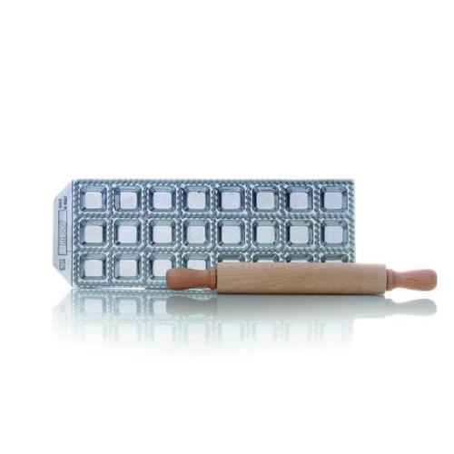 Stampo ravioli Risoli 20074 10B RAVIOLCASA 24 fori con rullo legno Sil