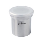 Ghidini Cipriano - Aiuta a spargere alimenti solidi macinati finemente come zucchero a velo o cacao, controllando con dovizia le quantità. Da utilizzare sia per le decorazioni sia come regolatore di sapore. Guarnizione in silicone e parte interna del coperchio in ABS. Tappo in PE (polietilene). Apertura con sistema a pressione, consente una facile pulizia degli elementi