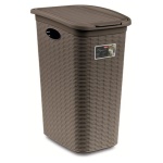 Stefanplast - Per un’attenzione speciale ai piccoli spazi, nasce il portabiancheria Elegance 36 l, pratico, resistente e di facile pulizia. Il fusto è caratterizzato da fori laterali che ne facilitano lo spostamento, mentre lo schienale è rifinito da piccole fessure che garantiscono la necessaria areazione. Alla massima praticità si unisce la finitura in midollino che lo rende un complemento d’arredo in grado di offrire un ambiente elegante e curato