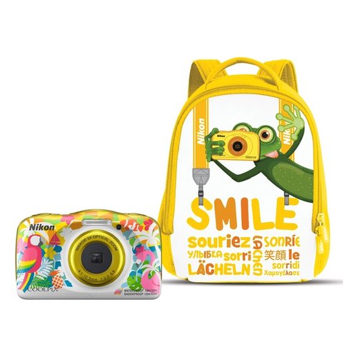 W150 Resort Kit Zaino Nikon Coolpix W150 Waterproof Digital Camera with BackPack Kit (Resort)