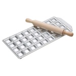 IMPERIA - Stampo ravioli Imperia 3308 RAVIOLAMP 36 fori 3,5 cm con rullo legno S