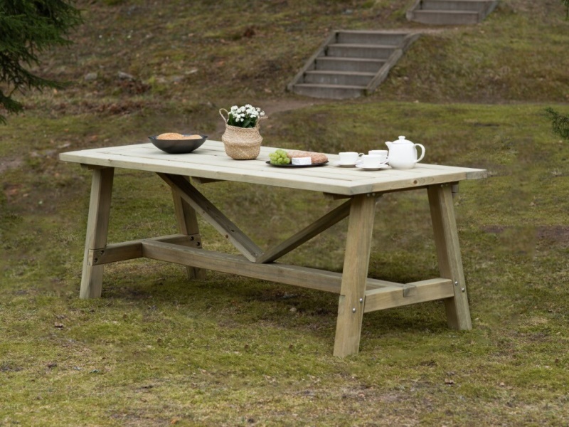 Esterni da vivere Tavolo Ercole Cm 240X90 relax in giardino