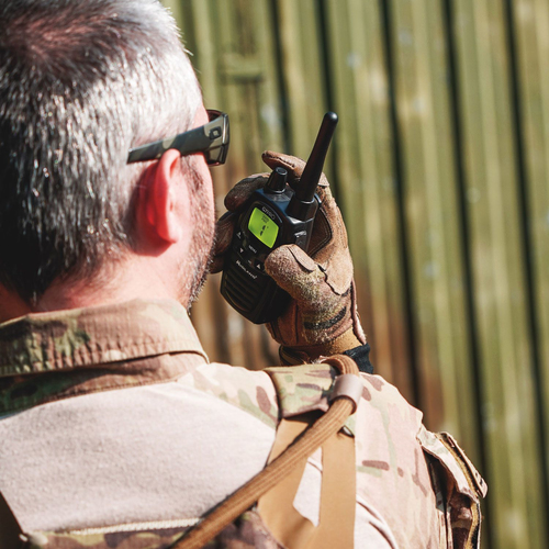 Midland G7 PRO - Bibanda PMR446/LPD (2 Pin) Escursionismo, softair, arrampicata, hunting, sono solo alcuni esempi di utilizzo perfetto di questo walkie talkie