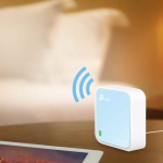 TP-LINK - TP-LINK TL-WR802N, Wi-Fi 4 (802.11n), Banda singola (2.4 GHz), Collegamento ethernet LAN, Blu, Bianco, Router da tavolo