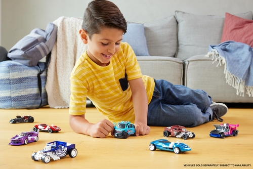 Automodello Mattel HPR70 HOT WHEELS Bolide a retrocarica Assortito