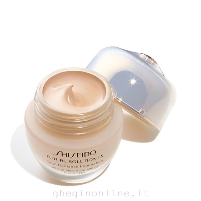 Shiseido Total Radiance Foundation