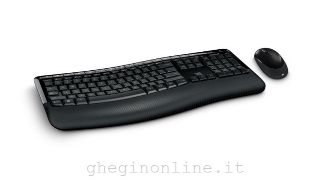 Microsoft Wireless Comfort Desktop 5050 tastiera RF Wireless QWERTY Nero
